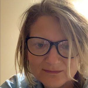 Meet your Posher, Jenny